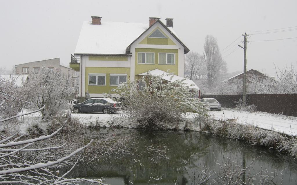 Hostel Geo Homel Buitenkant foto
