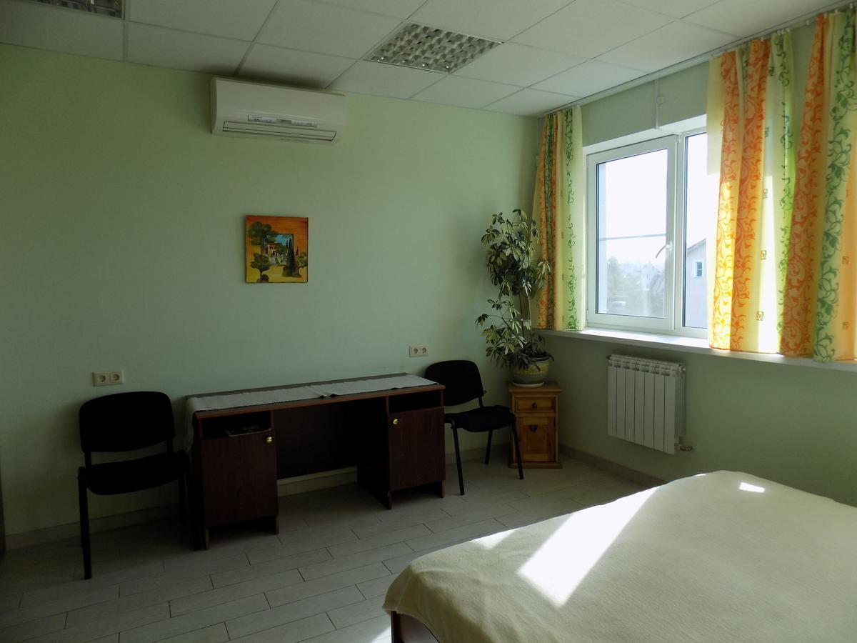 Hostel Geo Homel Buitenkant foto